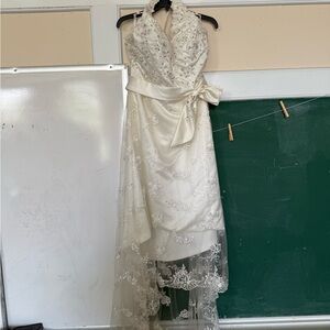 Elegant White Lace Halter Dress